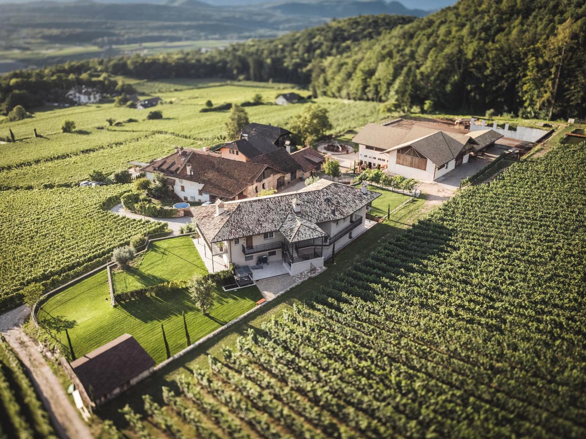 Ferienwohnung Nofnerhof Eppan an der Weinstraße Exterior foto